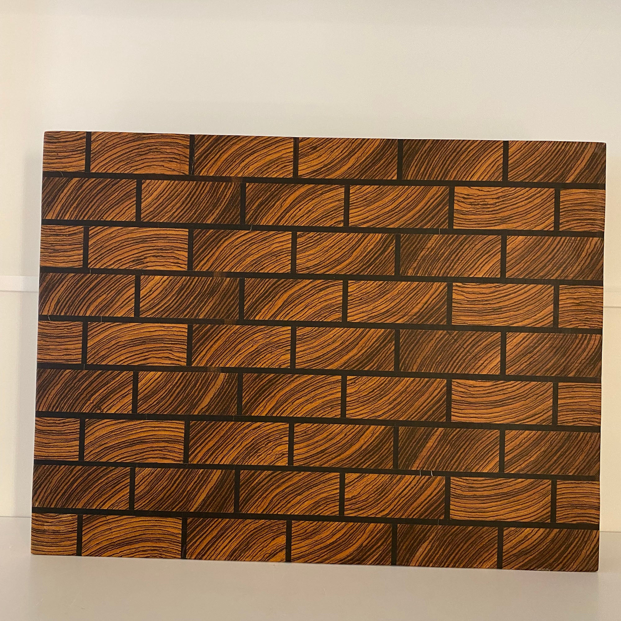 Skjærebrett Zebratre & Wenge 56x42x4,5 cm